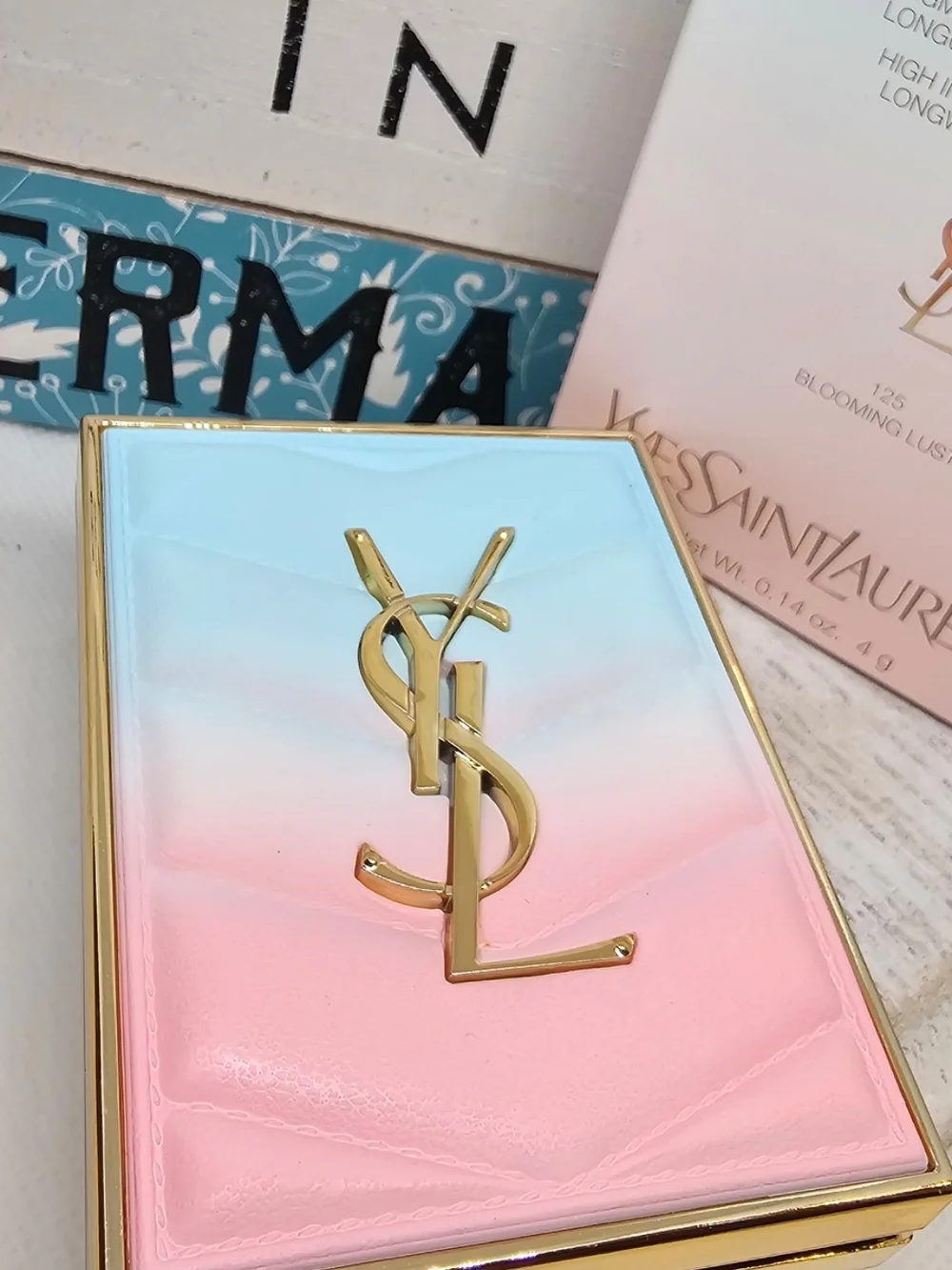 Yves Saint Laurent Couture Mini Clutch Palette – Blooming Lust